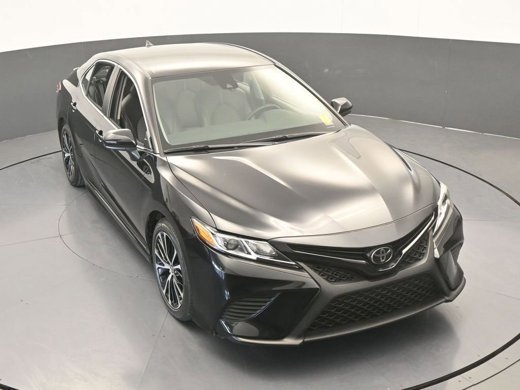 Used 2020 Toyota Camry SE image 48