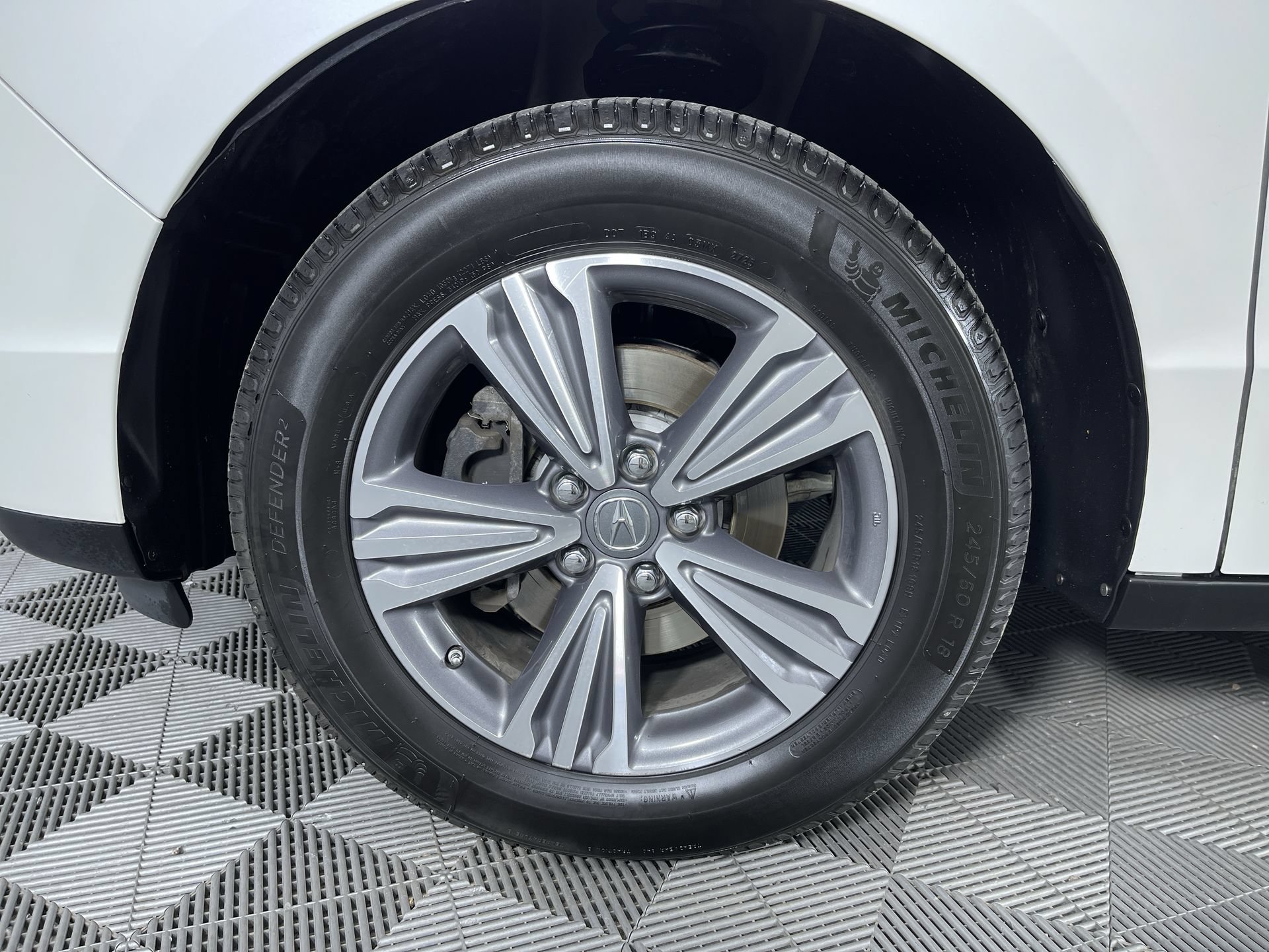 Used 2019 Acura MDX SH-AWD image 26