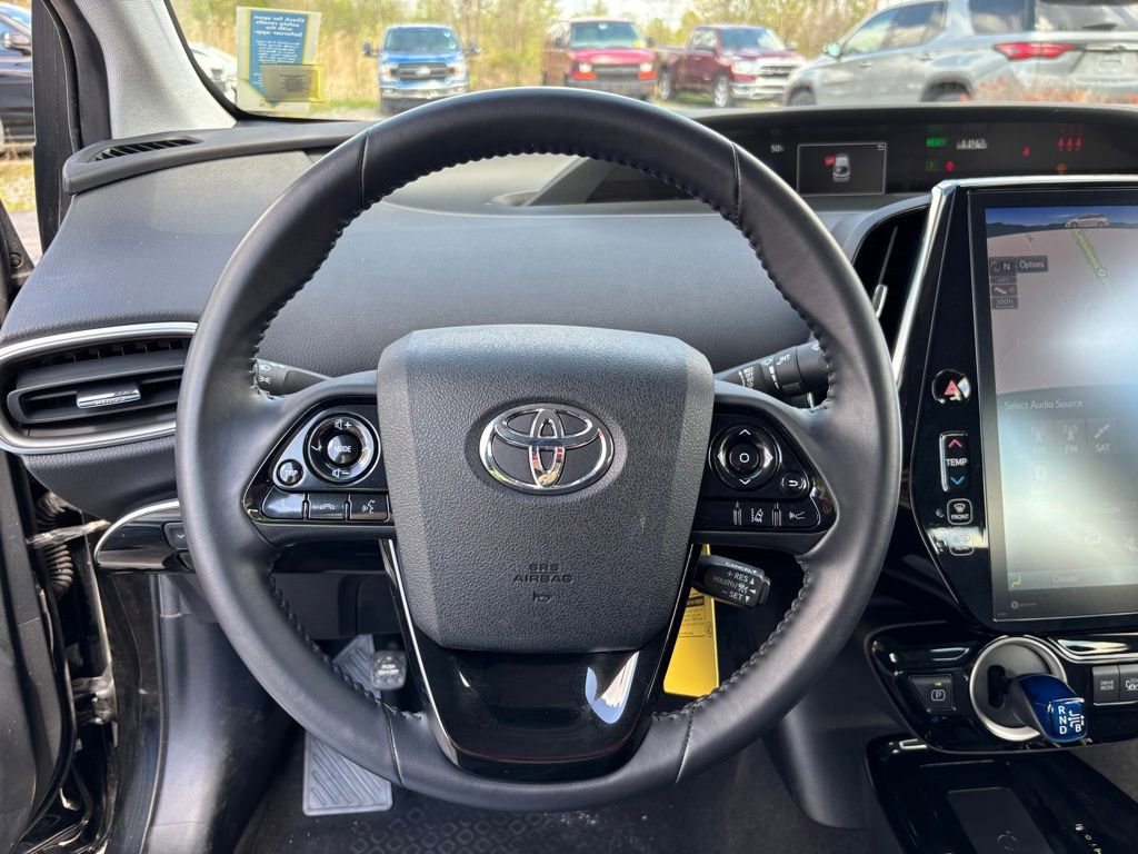 Used 2022 Toyota Prius Prime XLE FWD image 18