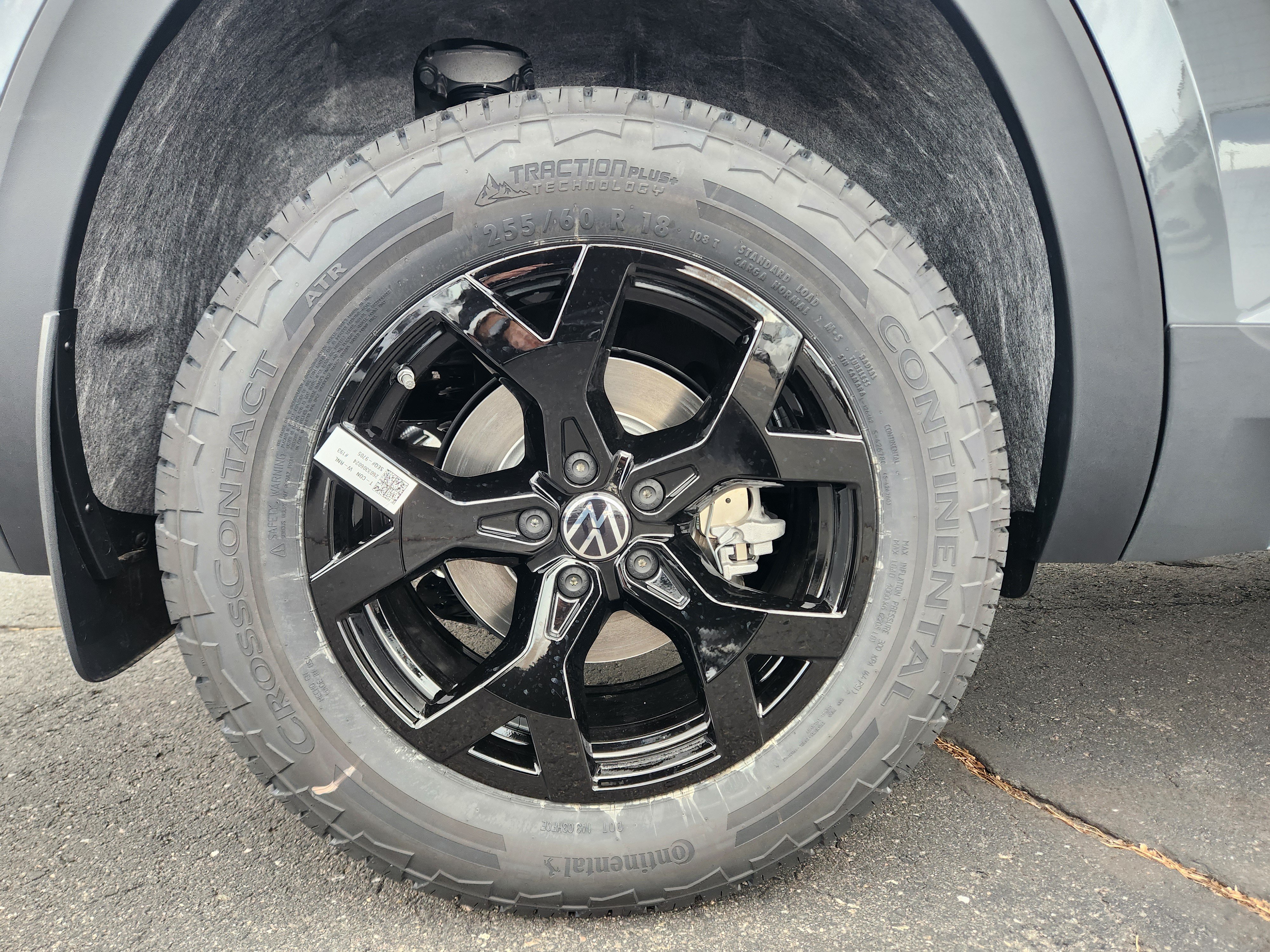 New 2026 Volkswagen Atlas Peak Edition AWD/4WD image 24