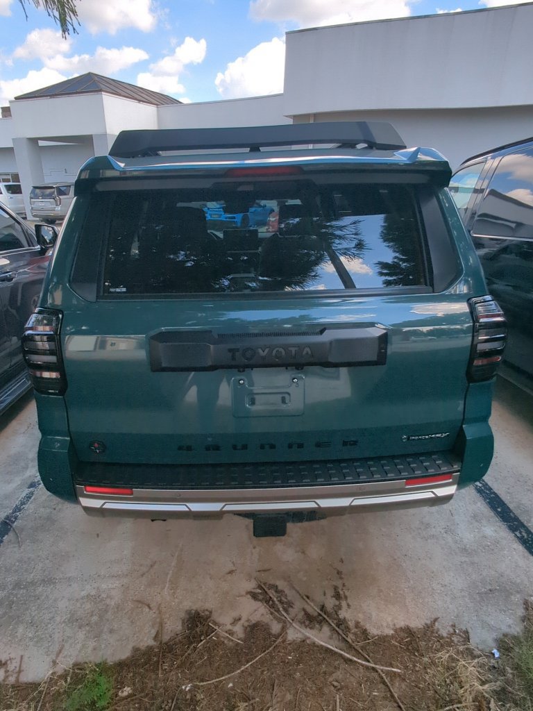Used 2025 Toyota 4Runner Trailhunter AWD/4WD image 3