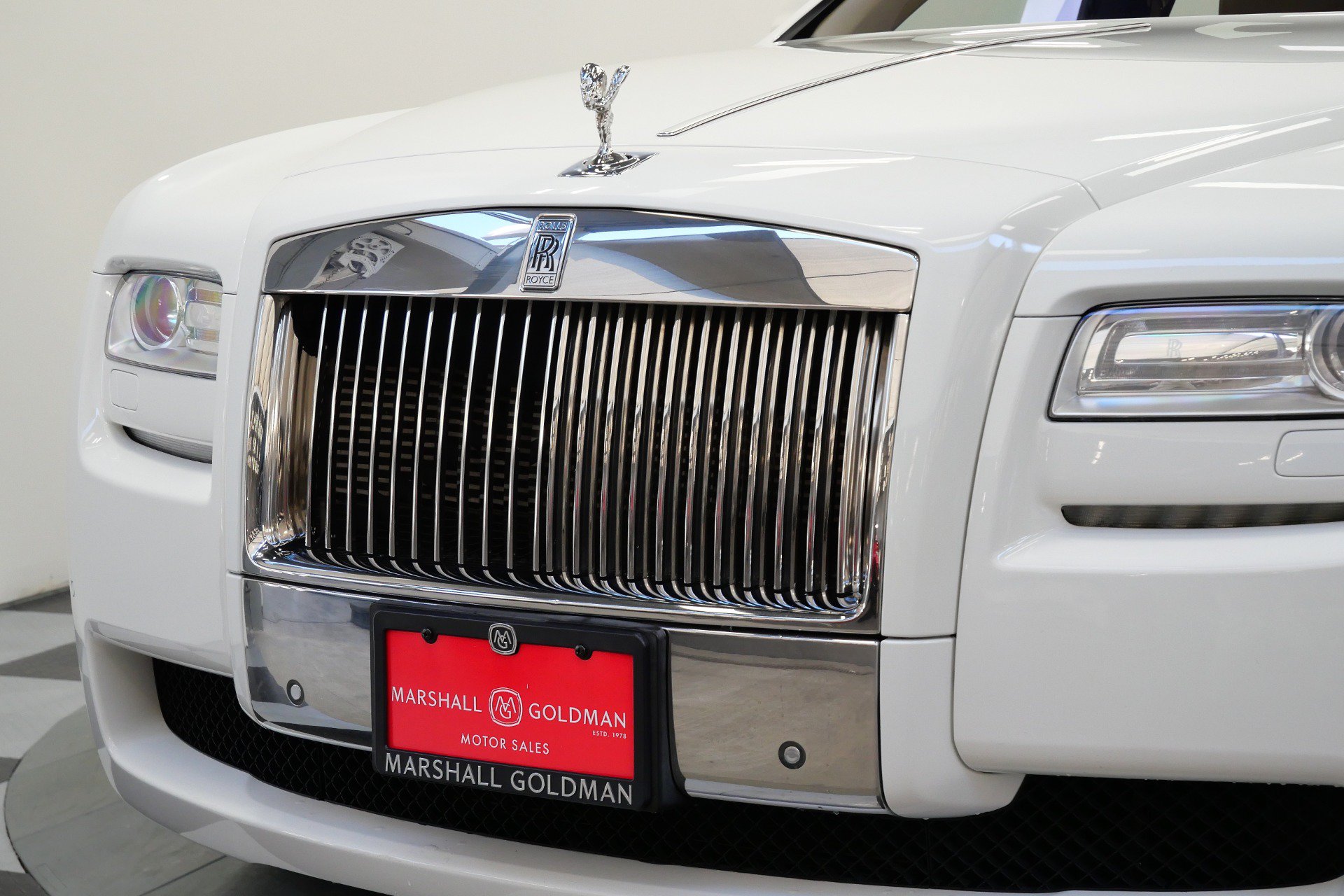 Used 2013 Rolls-Royce Ghost RWD image 48