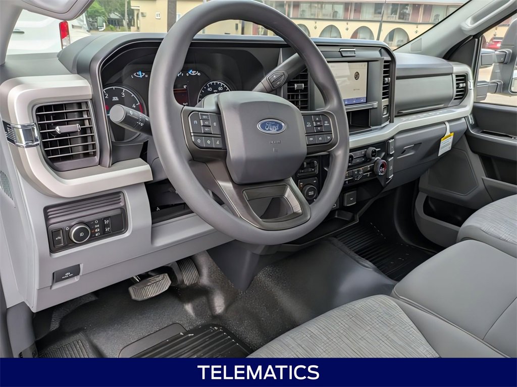 New 2025 Ford F350 XLT image 11