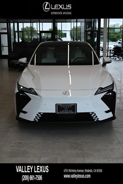 New 2026 Lexus ES 500e AWD/4WD image 2