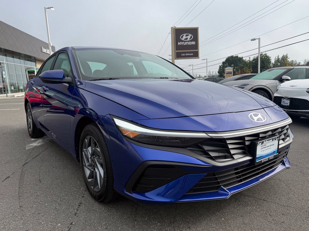 Certified 2026 Hyundai Elantra Hybrid FWD image 7