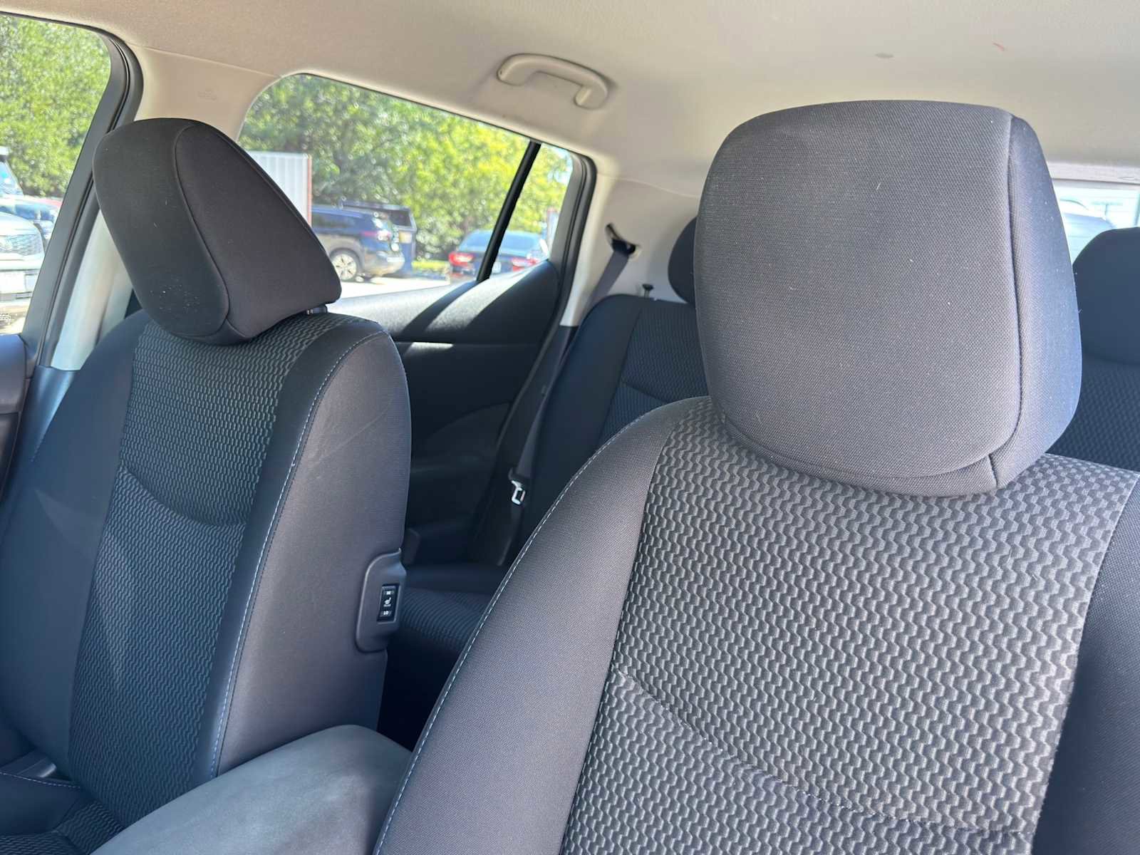 Used 2013 Nissan Leaf S w/ Charger Pkg FWD image 9