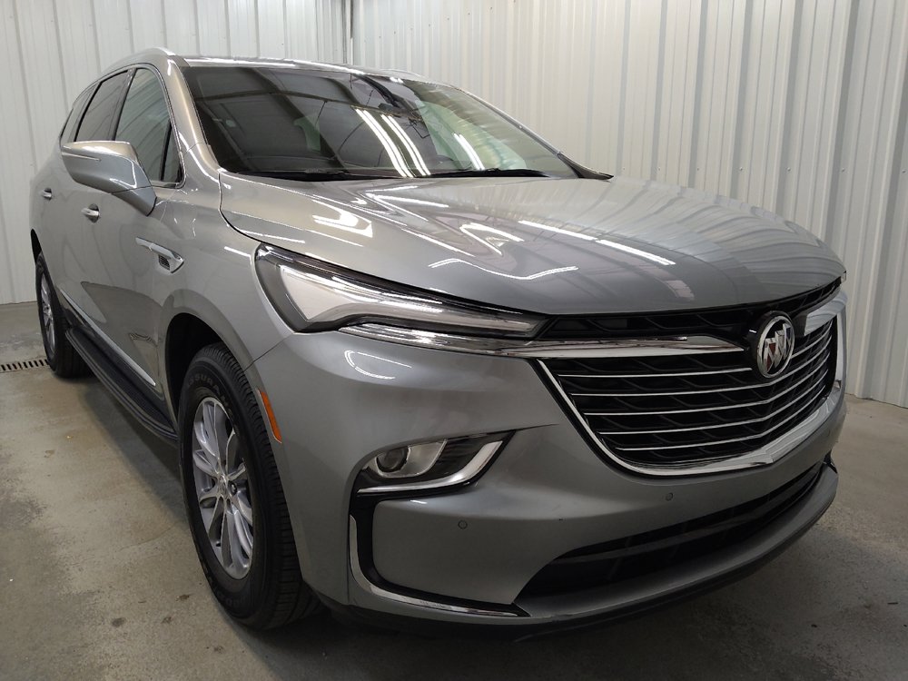 Used 2023 Buick Enclave Essence FWD image 13