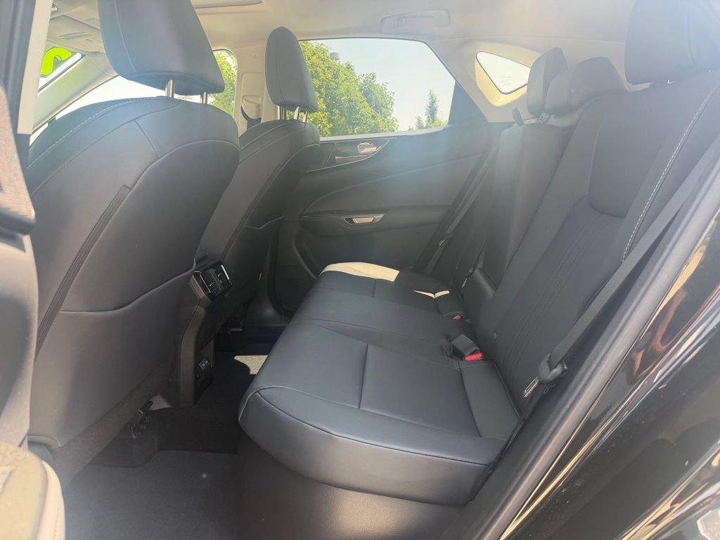 Used 2024 Lexus NX 350h AWD image 25
