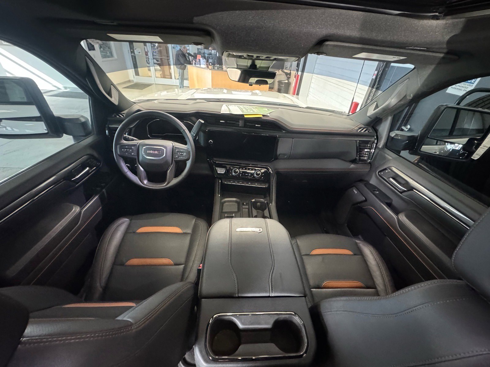 Used 2024 GMC Sierra 2500 AT4 w/ AT4 Premium Plus Package image 15