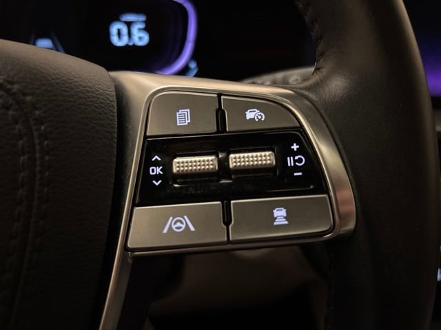 Certified 2023 Kia Telluride S w/ S Sunroof Package AWD/4WD image 16