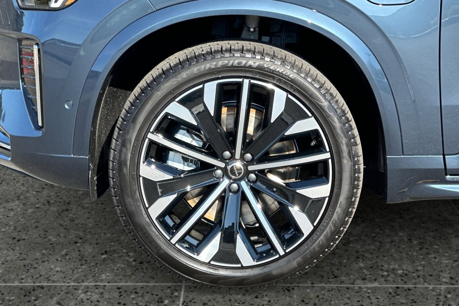 New 2026 Volvo XC90 T8 Ultra image 11