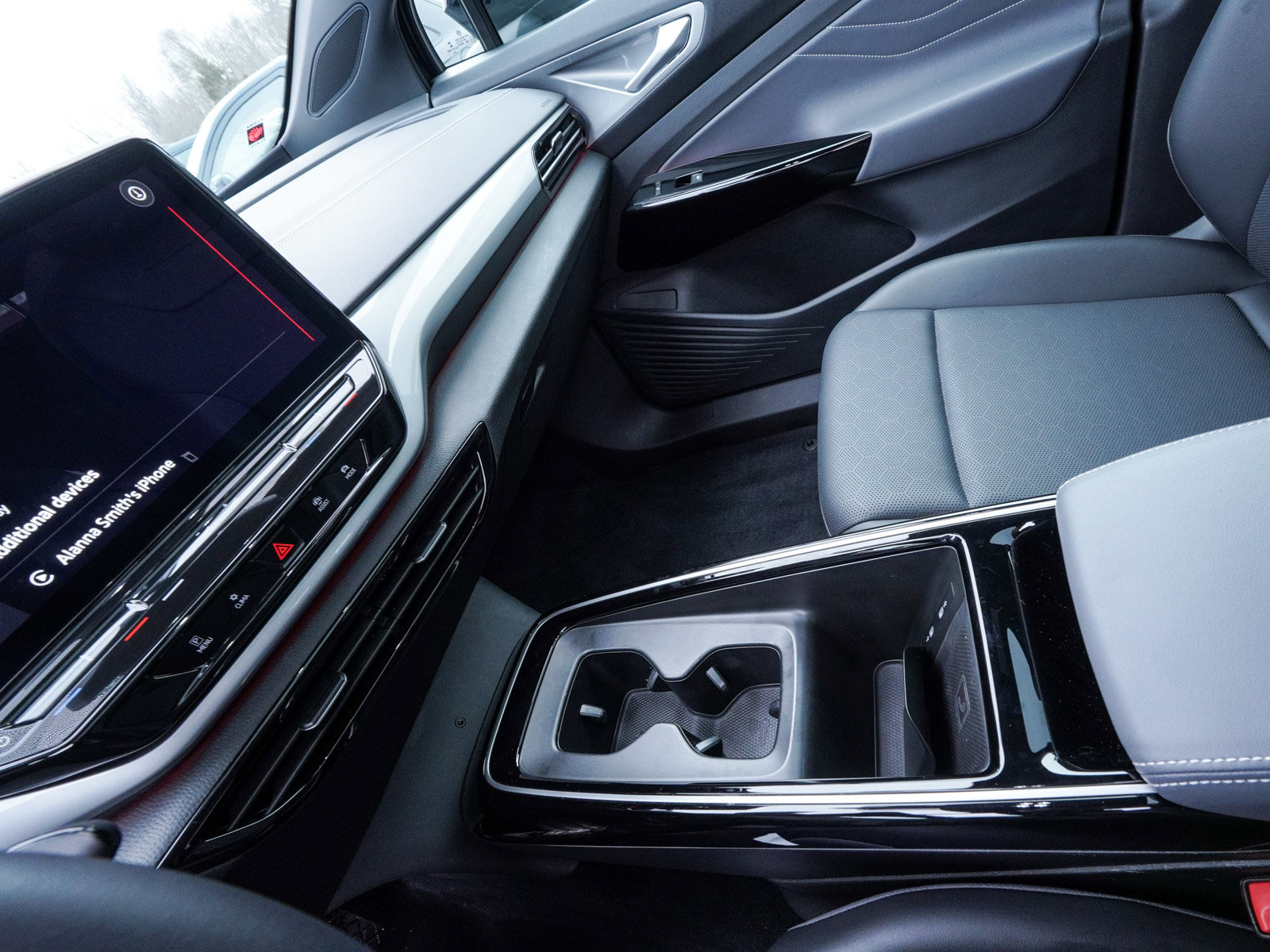 Used 2023 Volkswagen ID.4 Pro S image 23