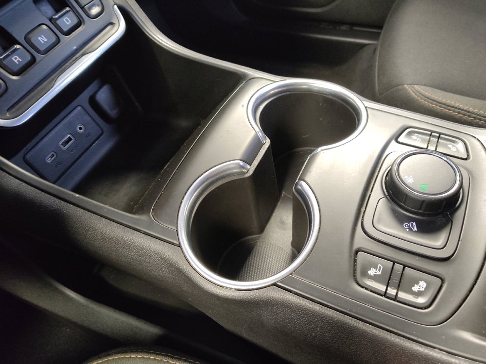 Used 2018 GMC Terrain SLE w/ Driver Convenience Package image 26