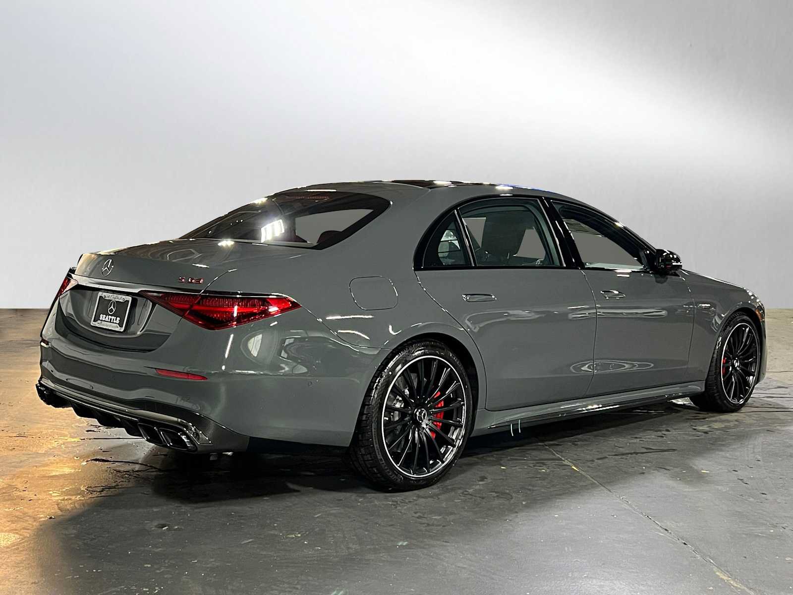 New 2026 Mercedes-Benz S 63 AMG S image 3