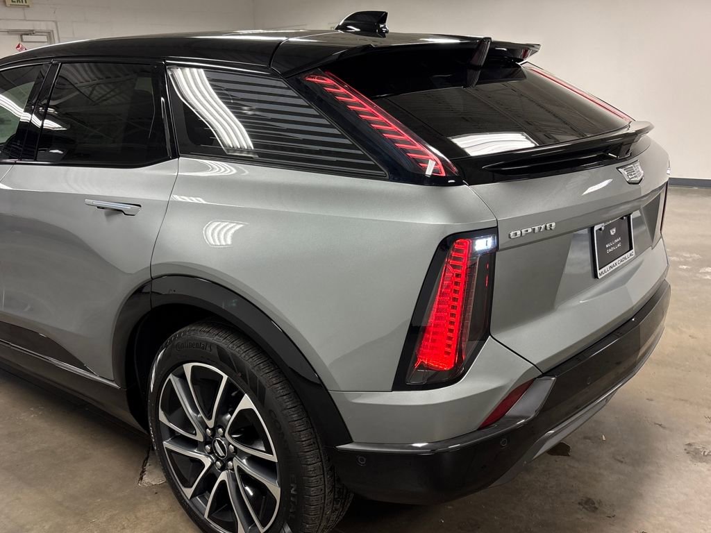 New 2026 Cadillac Optiq Sport 1 image 13