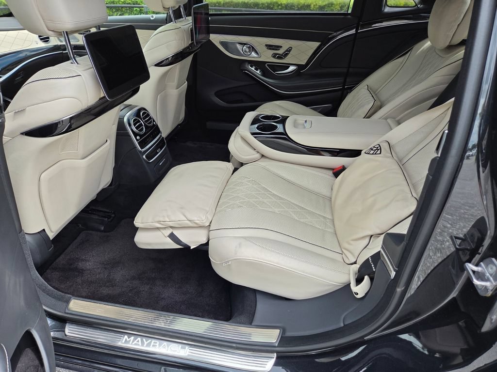 Used 2020 Mercedes-Benz Maybach S 650 image 27