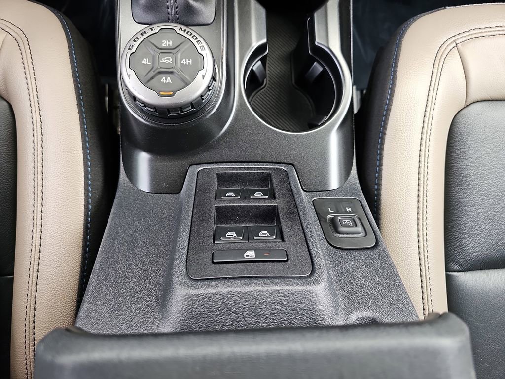 Used 2023 Ford Bronco Wildtrak image 33