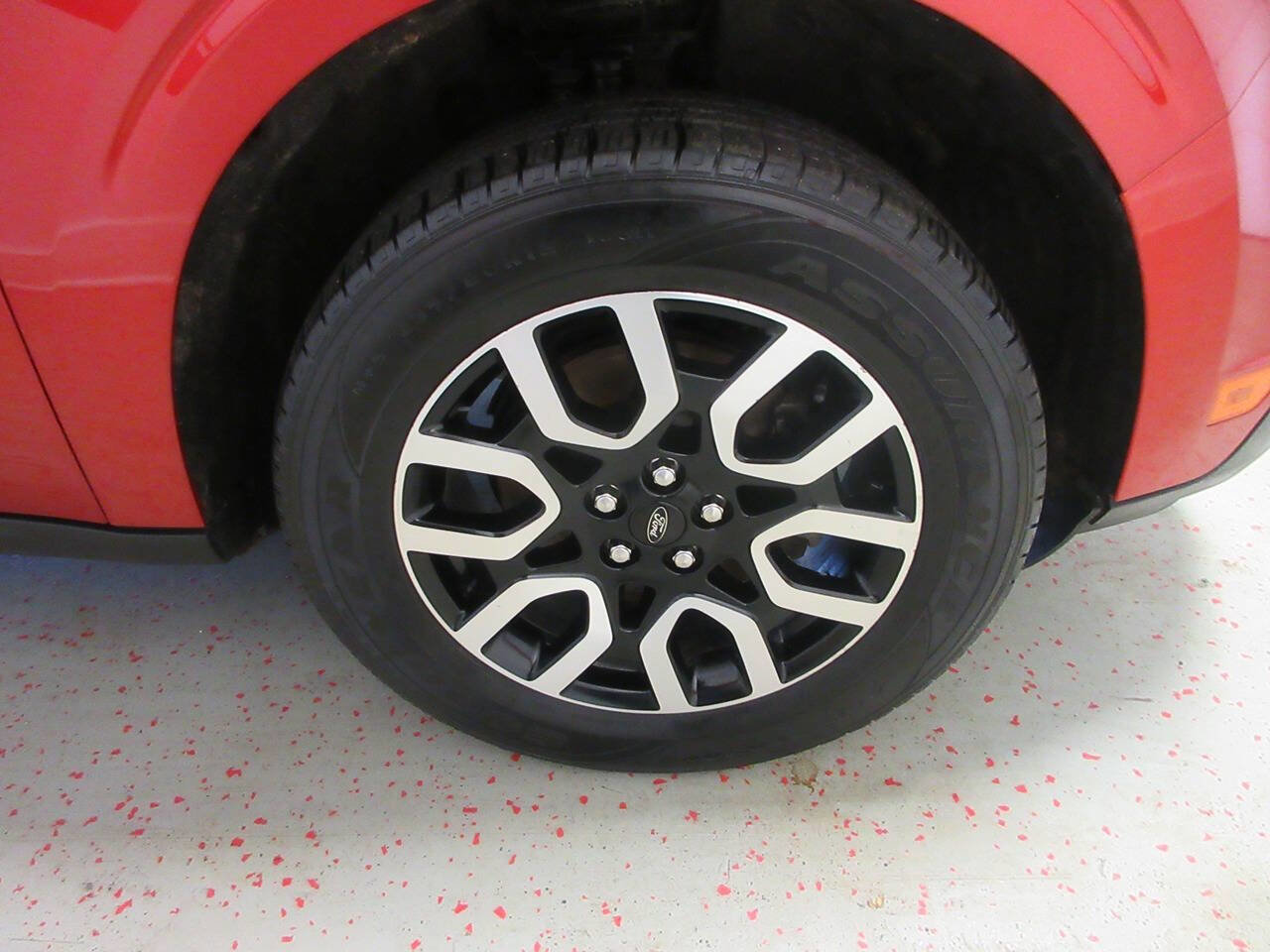 Used 2023 Ford Maverick Lariat image 25