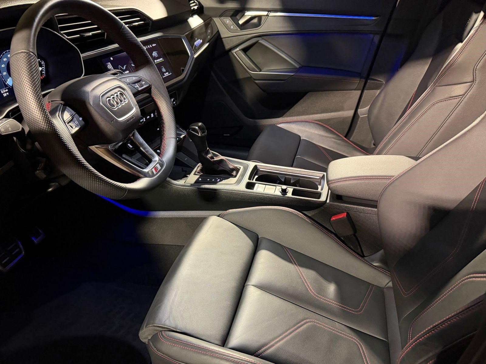 Certified 2025 Audi Q3 2.0T Premium Plus w/ Premium Plus Package image 24