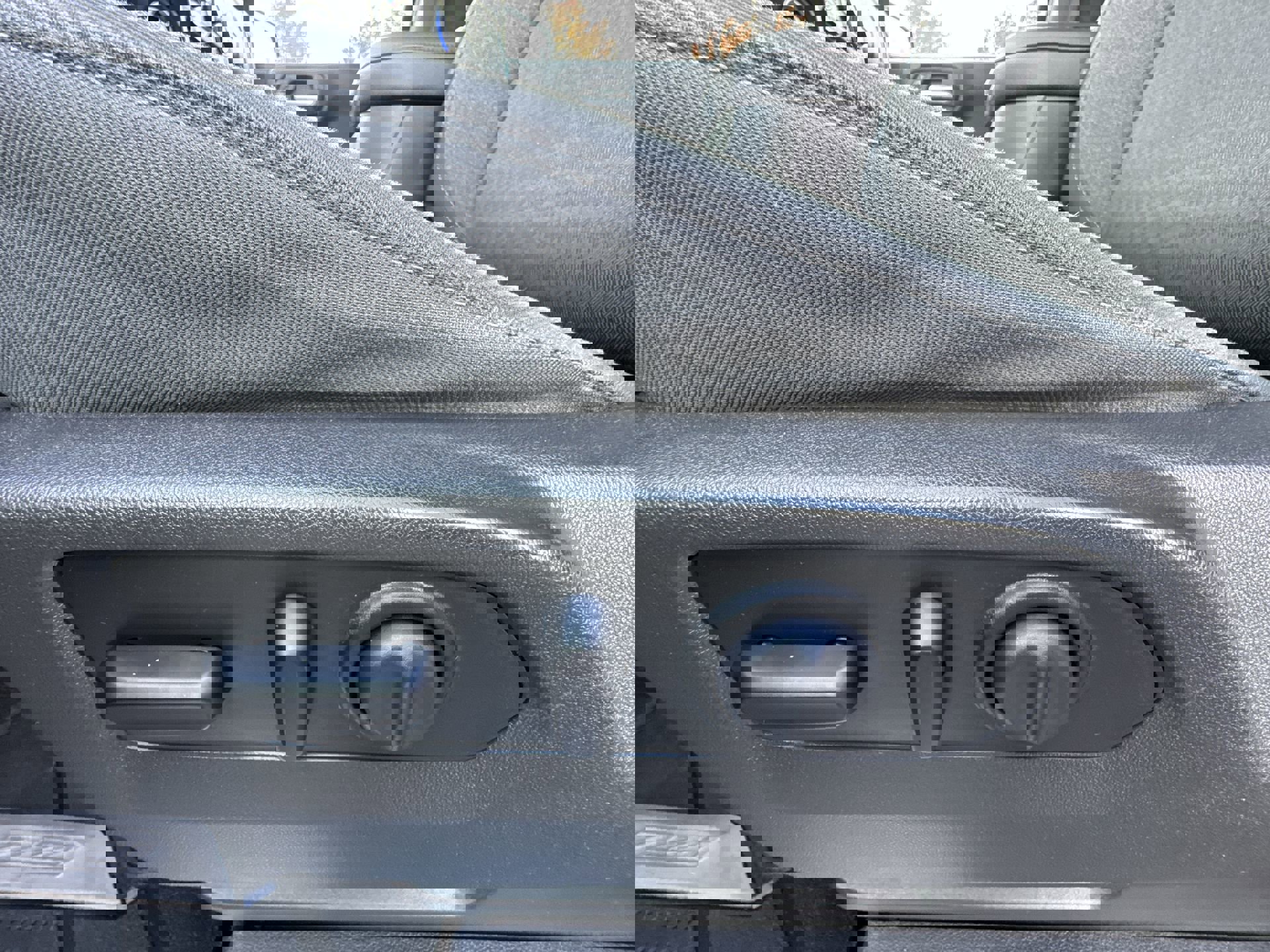 Used 2019 Chevrolet Silverado 1500 RST image 12