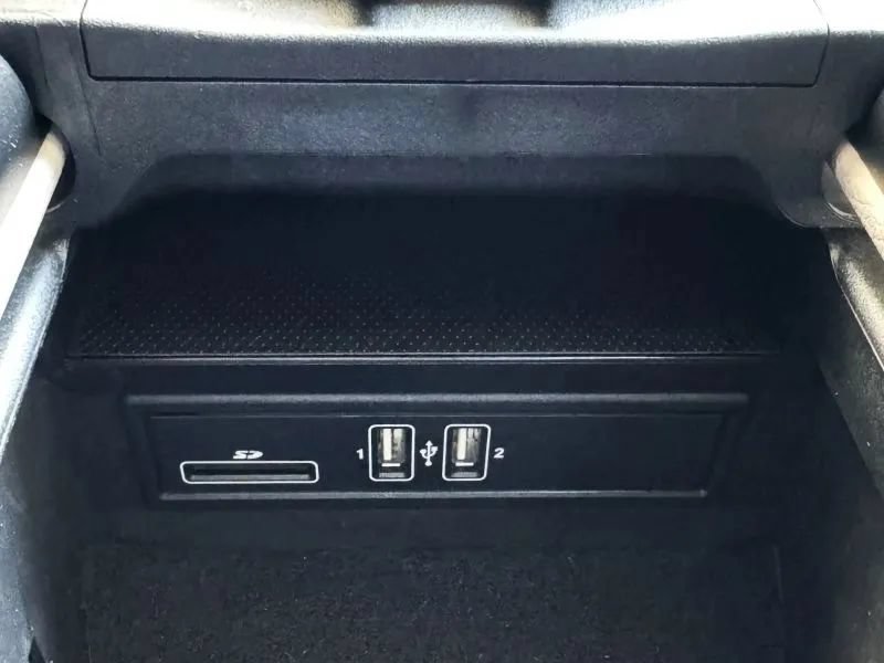 Used 2021 Mercedes-Benz C 300 Sedan image 31