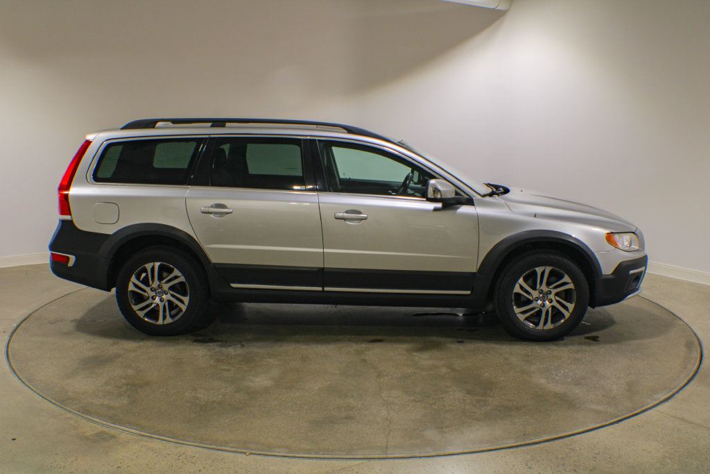 Used 2015 Volvo XC70 3.2 Premier AWD/4WD image 6