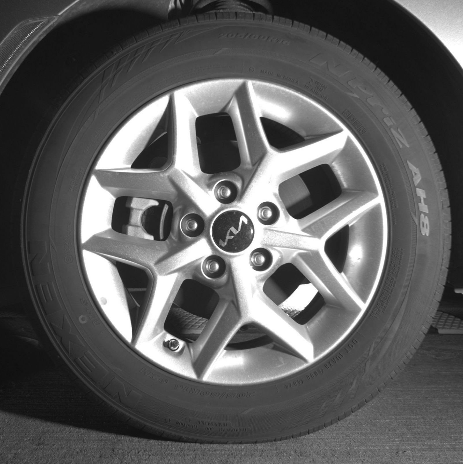 Used 2025 Kia Soul LX w/ LX Technology Package FWD image 15