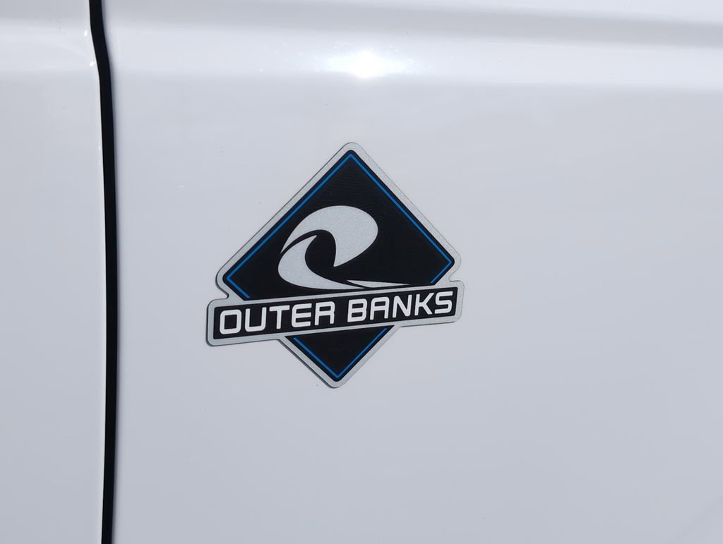 Used 2023 Ford Bronco Outer Banks image 32