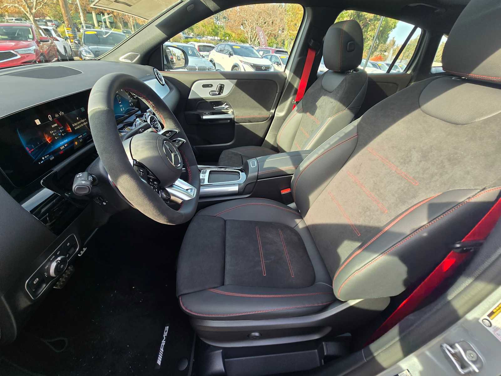 New 2026 Mercedes-Benz GLA 35 AMG 4MATIC image 24