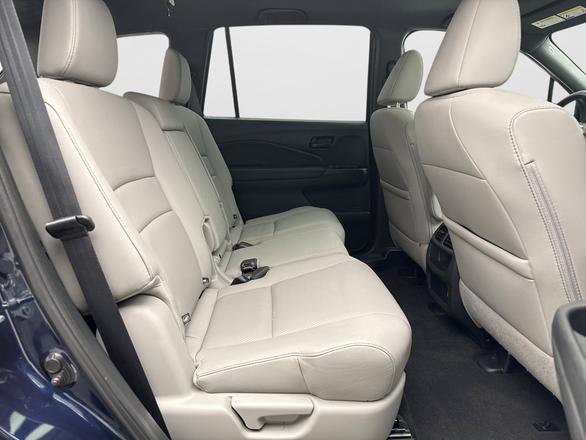 Used 2023 Honda Passport EX-L image 19