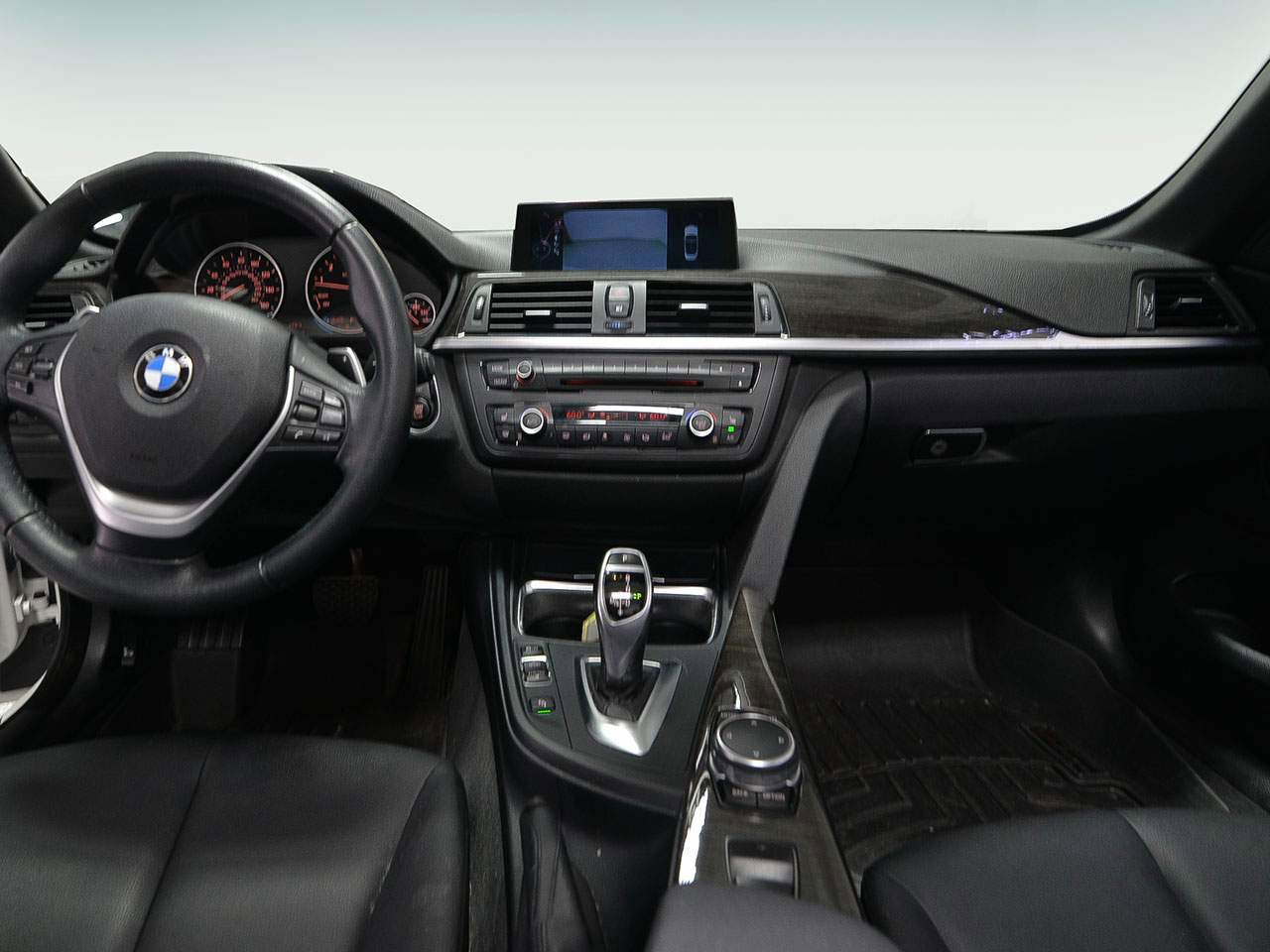 Used 2015 BMW 428i Convertible image 16