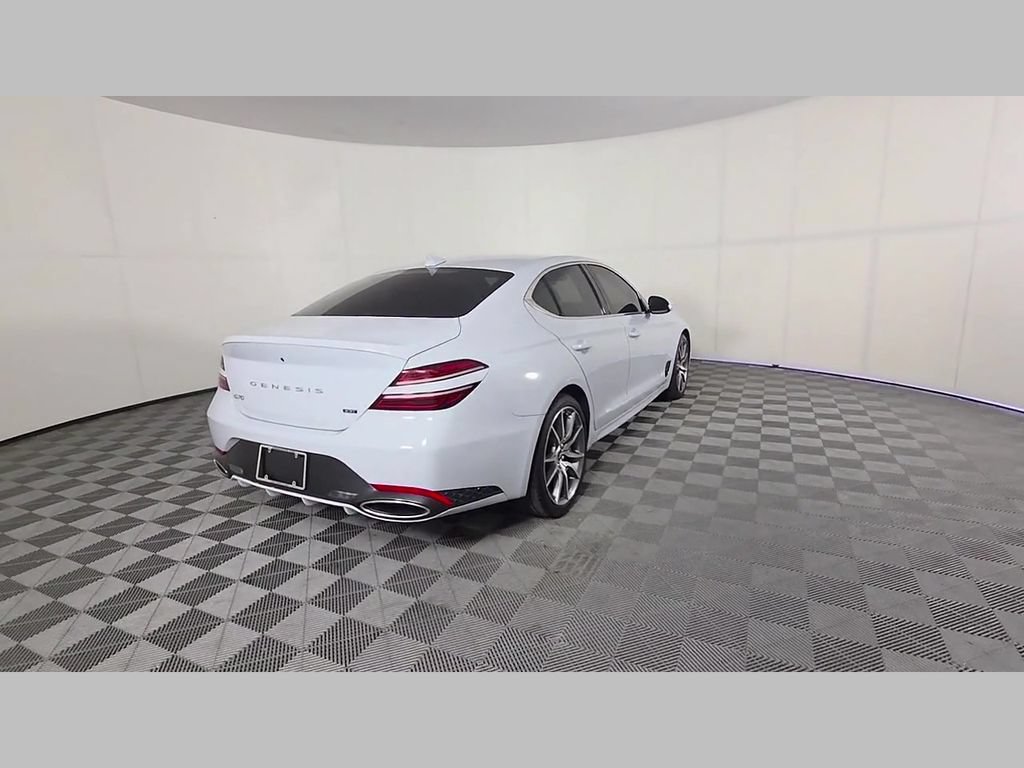 Used 2022 Genesis G70 3.3T RWD image 39