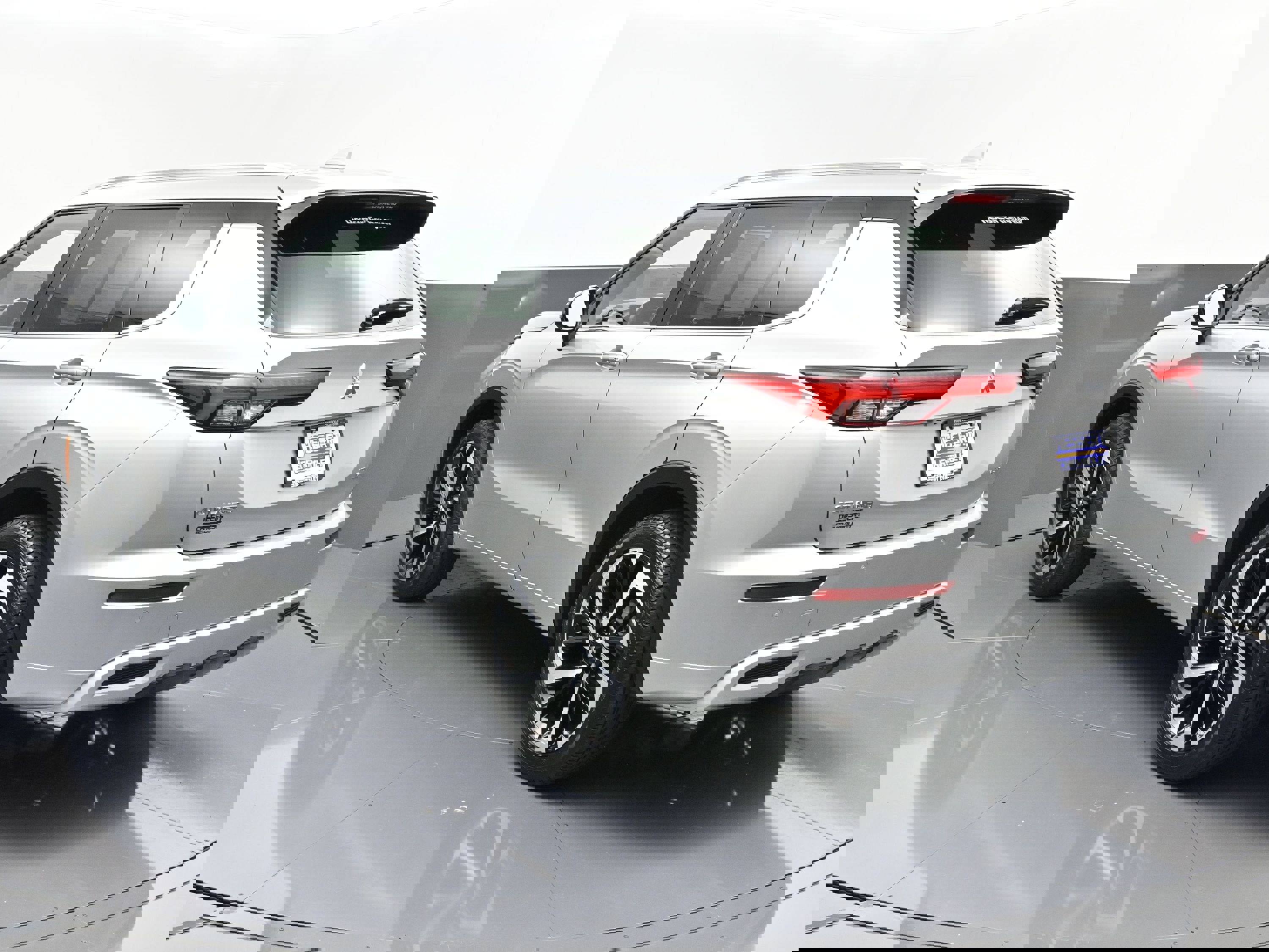 Used 2022 Mitsubishi Outlander SEL image 5