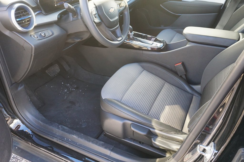 Certified 2024 Chevrolet Trax LT image 23