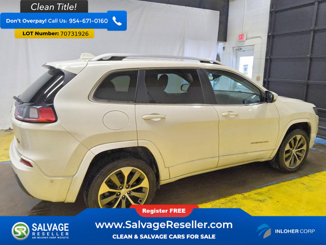 Used 2019 Jeep Cherokee Overland w/ Technology Group AWD/4WD image 4