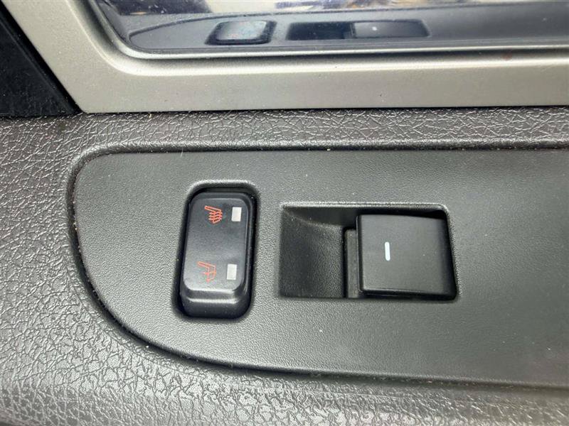 Used 2012 Ford F150 Platinum AWD/4WD image 36