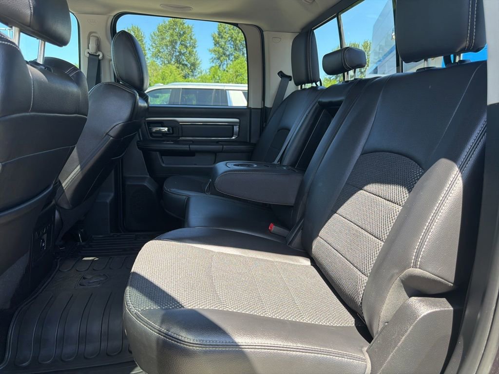 Used 2015 RAM 1500 Sport w/ Black Ram 1500 Sport Group AWD/4WD image 26