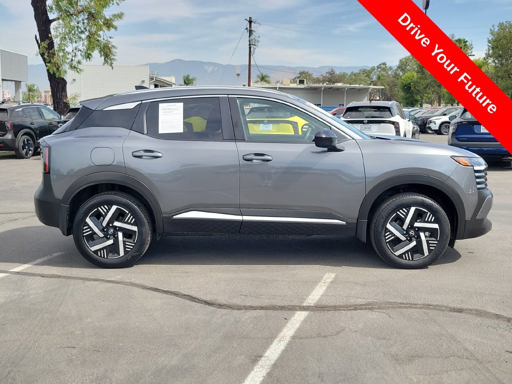 Used 2026 Nissan Kicks SV w/ SV Premium Package FWD image 29