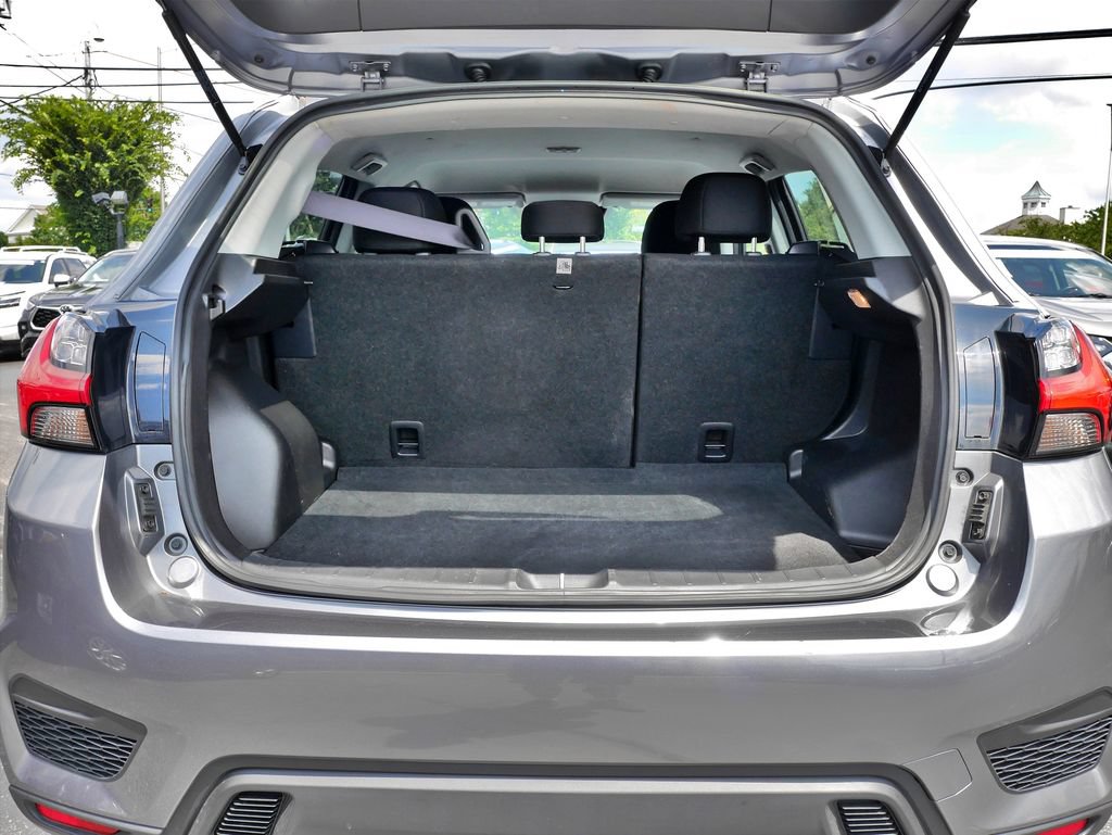 Used 2025 Mitsubishi Outlander Sport ES AWD/4WD image 16