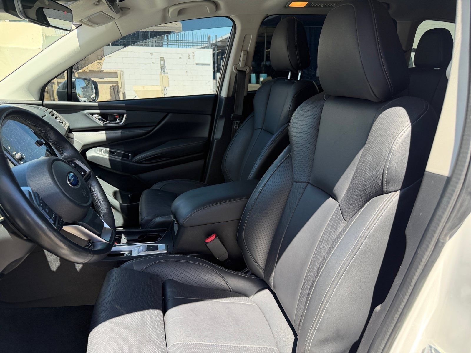 Used 2023 Subaru Ascent Limited w/ Technology Package AWD/4WD image 15