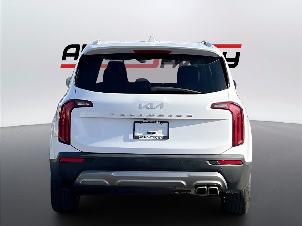 Used 2022 Kia Telluride EX w/ EX Premium Package FWD image 6