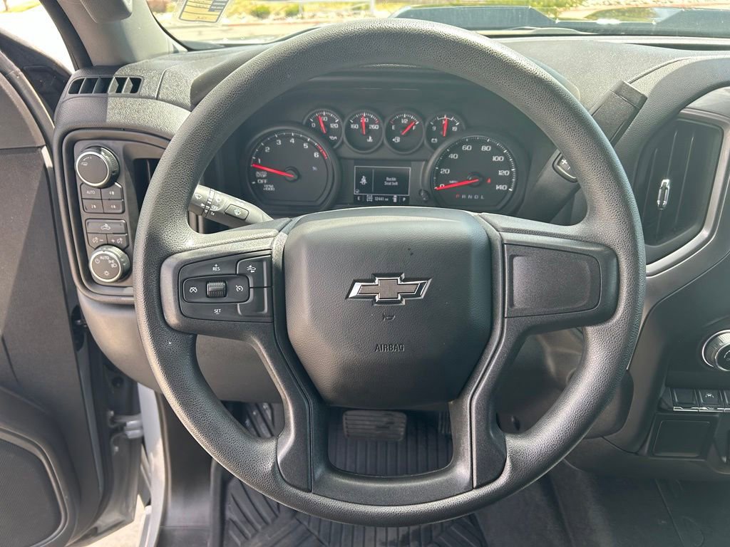Used 2024 Chevrolet Silverado 1500 Custom Trail Boss w/ LPO, Dark Essentials Package AWD/4WD image 11