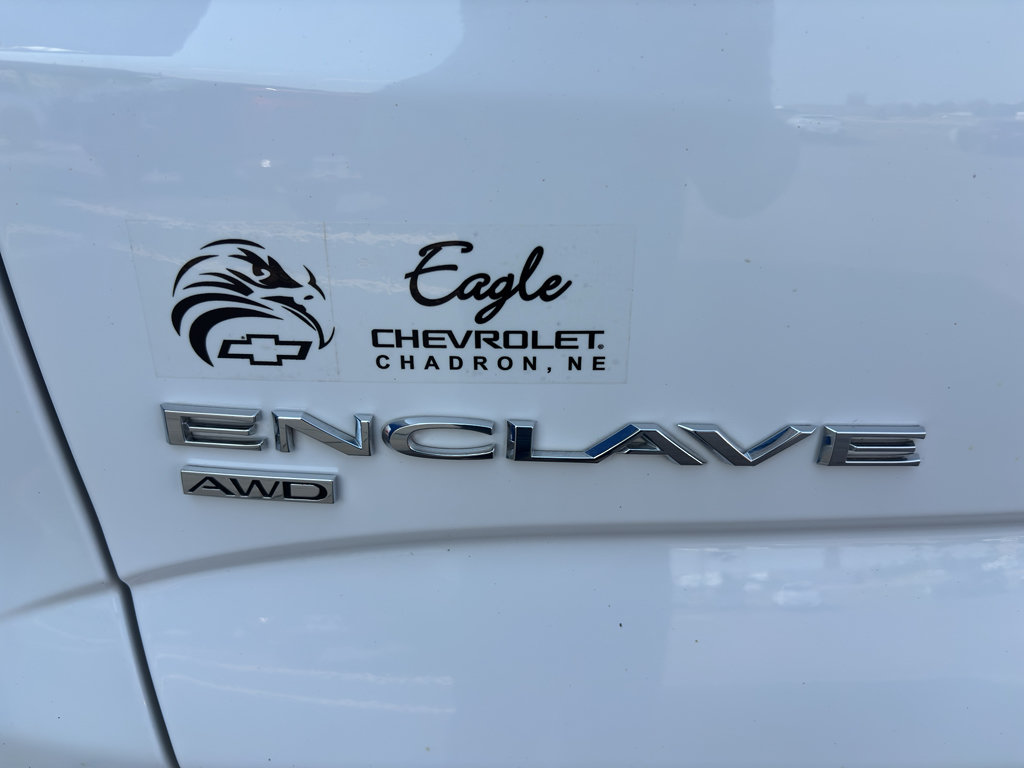 Used 2022 Buick Enclave Premium AWD/4WD image 32