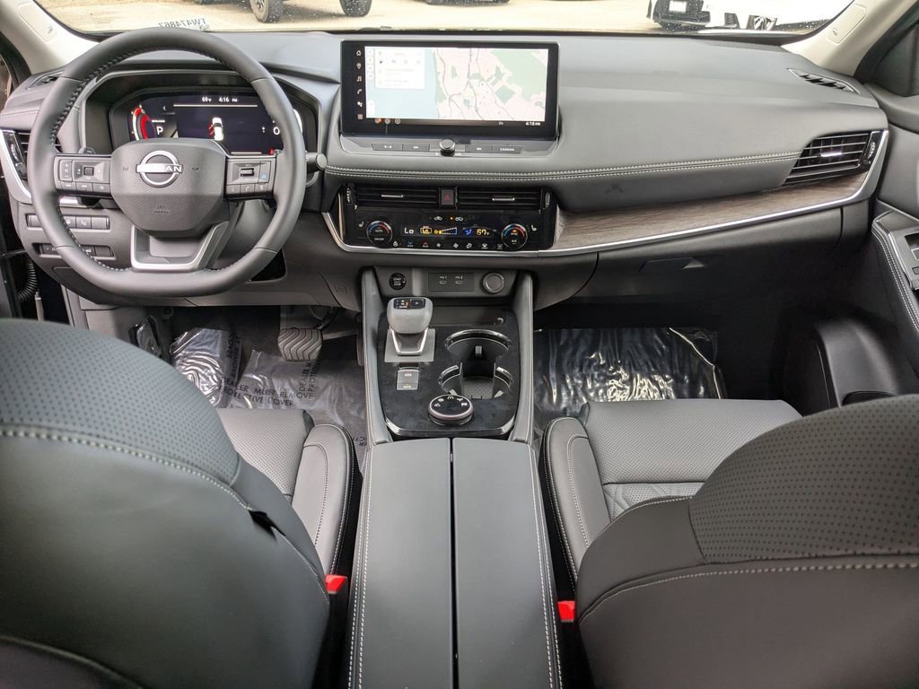 New 2026 Nissan Rogue Platinum image 24