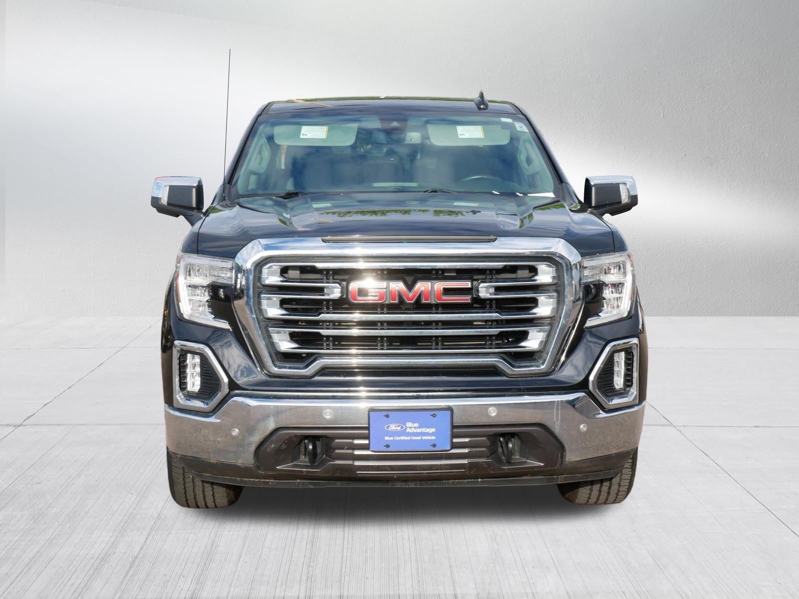 Used 2020 GMC Sierra 1500 SLT w/ SLT Premium Plus Package AWD/4WD image 2