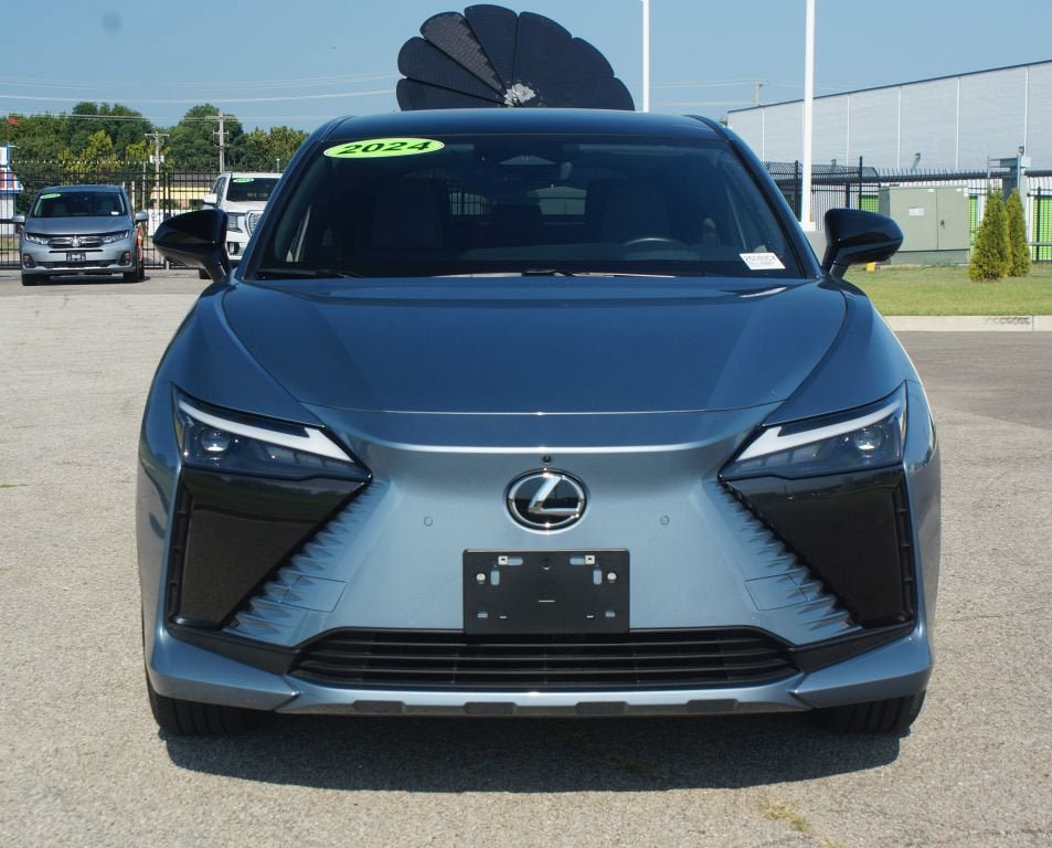 Used 2024 Lexus RZ 450e Premium w/ Accessory Package (A2) AWD/4WD image 24