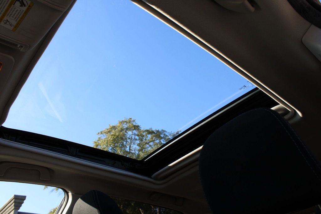 Used 2017 Subaru Forester 2.5i Premium w/ All-Weather Package image 28