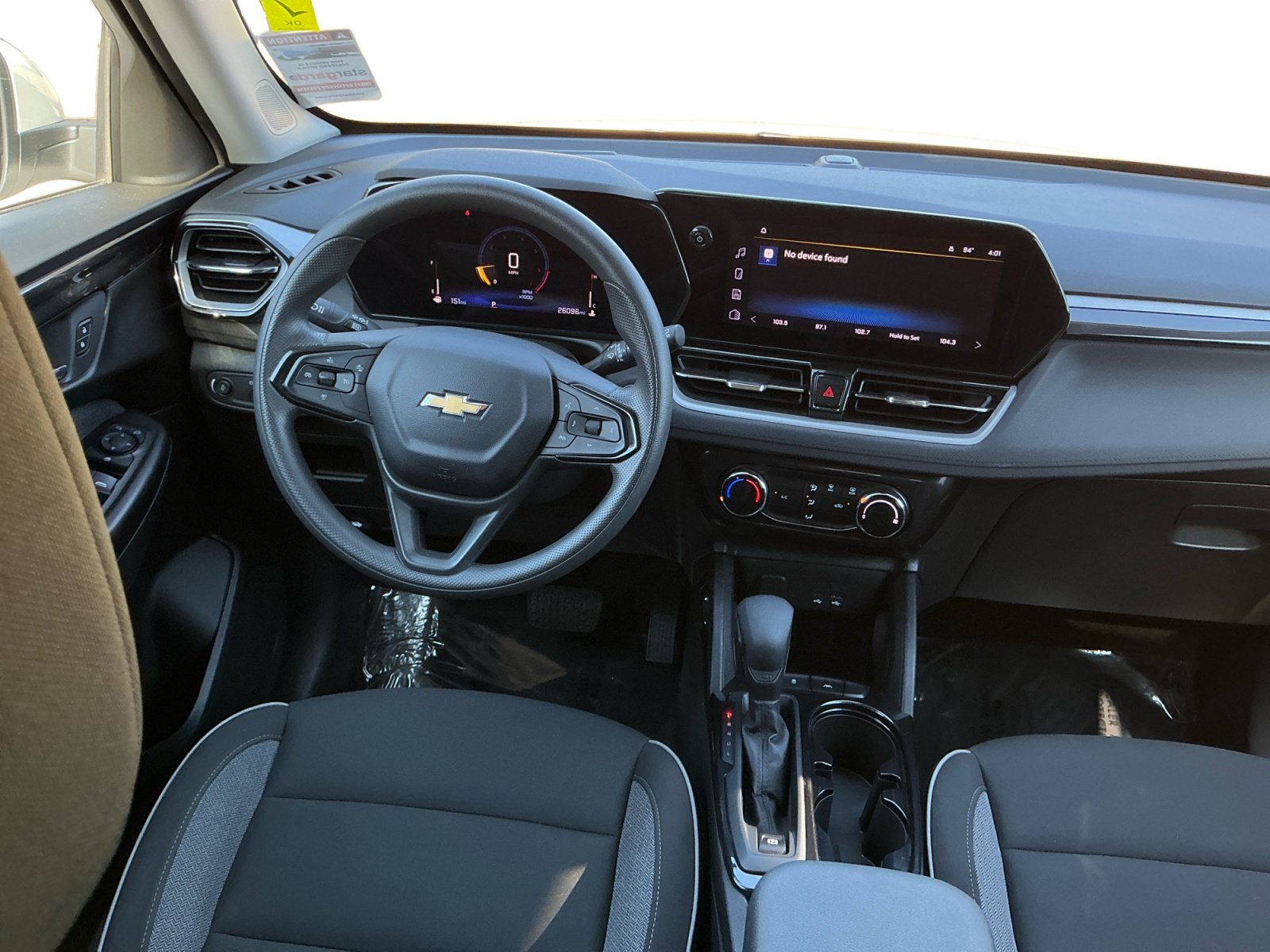 Used 2024 Chevrolet TrailBlazer LT w/ Driver Confidence Package FWD image 14