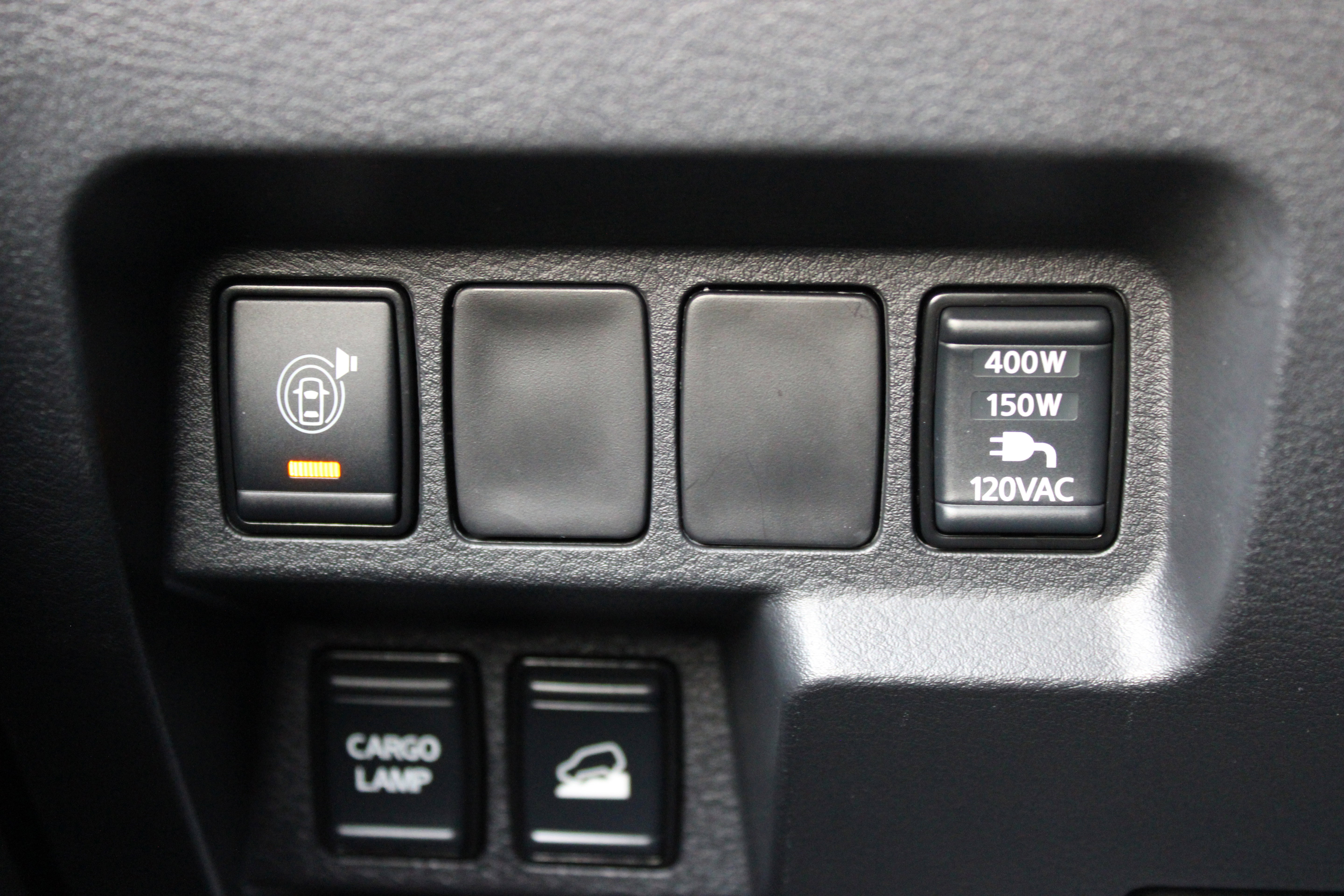 Certified 2022 Nissan Frontier PRO-4X w/ Pro-4X Premium Package image 32