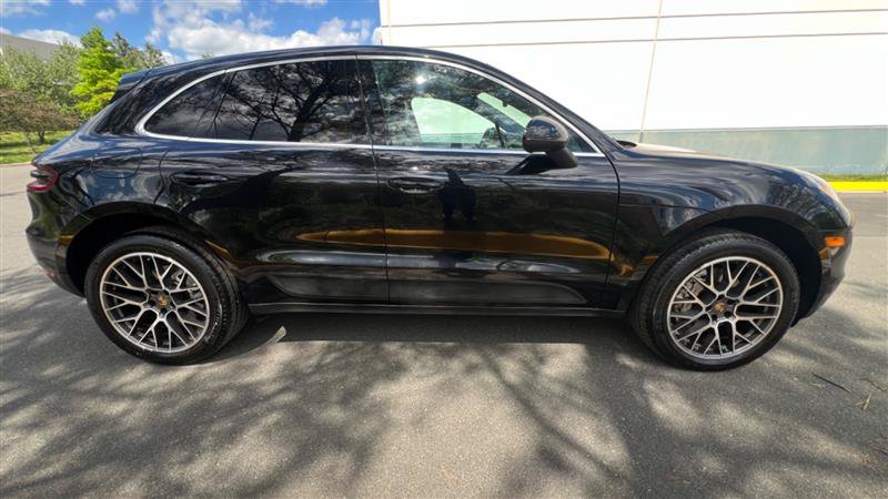 Used 2016 Porsche Macan S AWD/4WD image 24